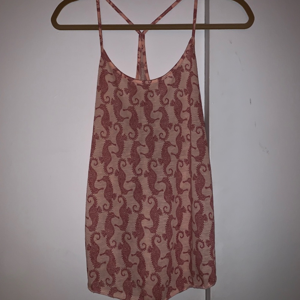 UO seahorse tank